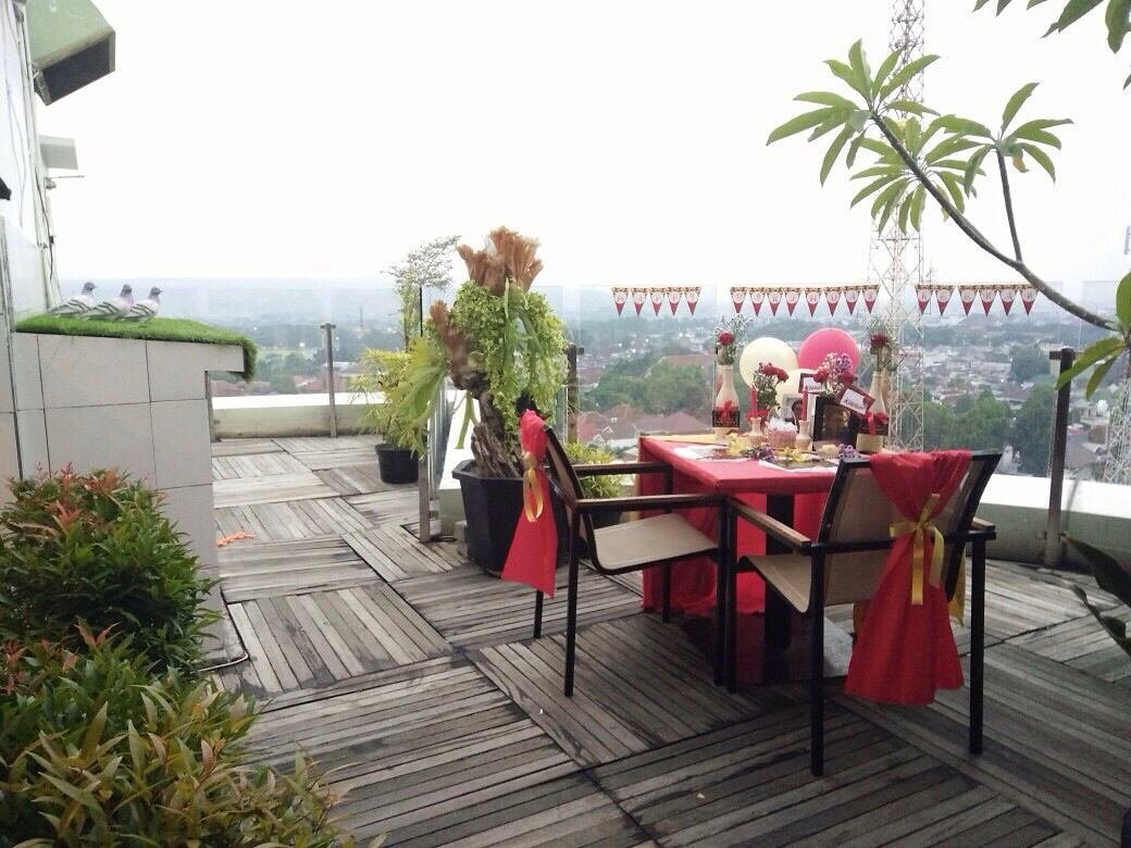 Dinner di Sky Room, The 101 OJ